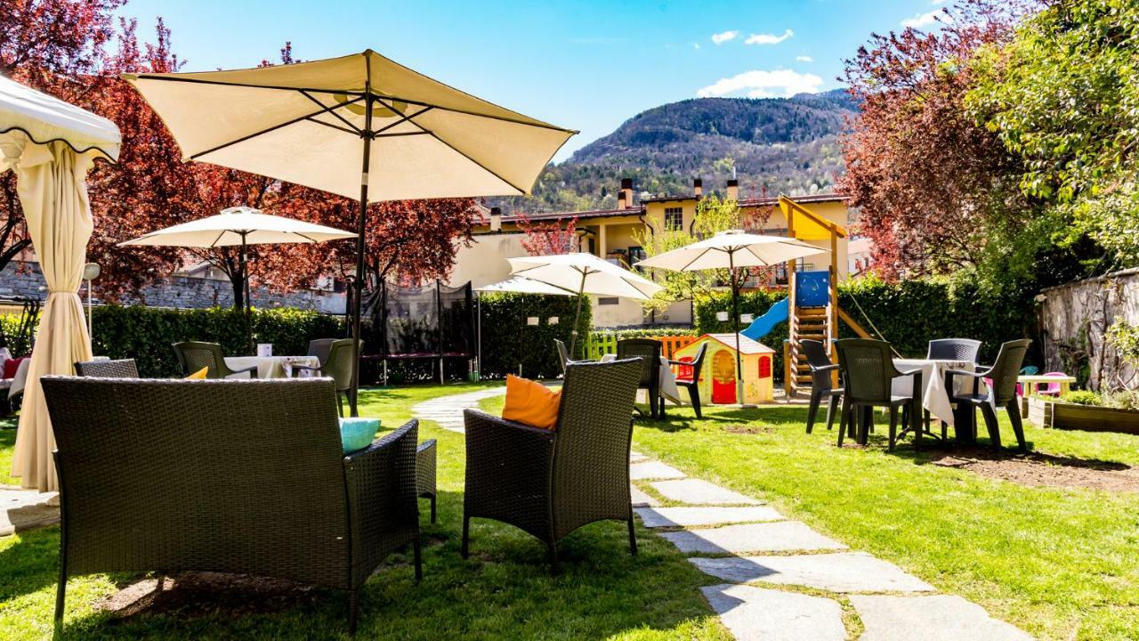 Palazzo Pellanda Apartamento Domodossola Exterior foto